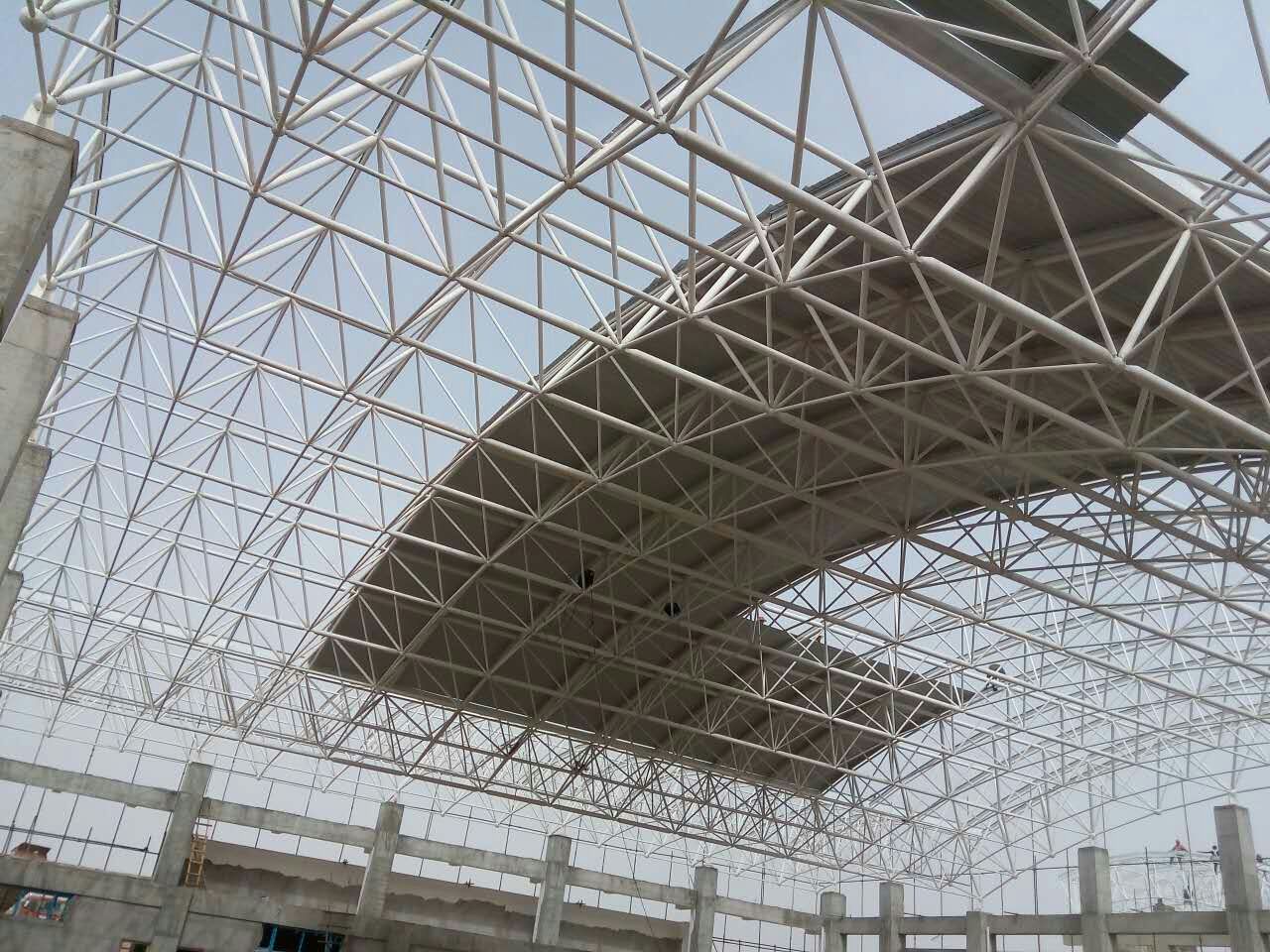 湖南青岛一汽网架